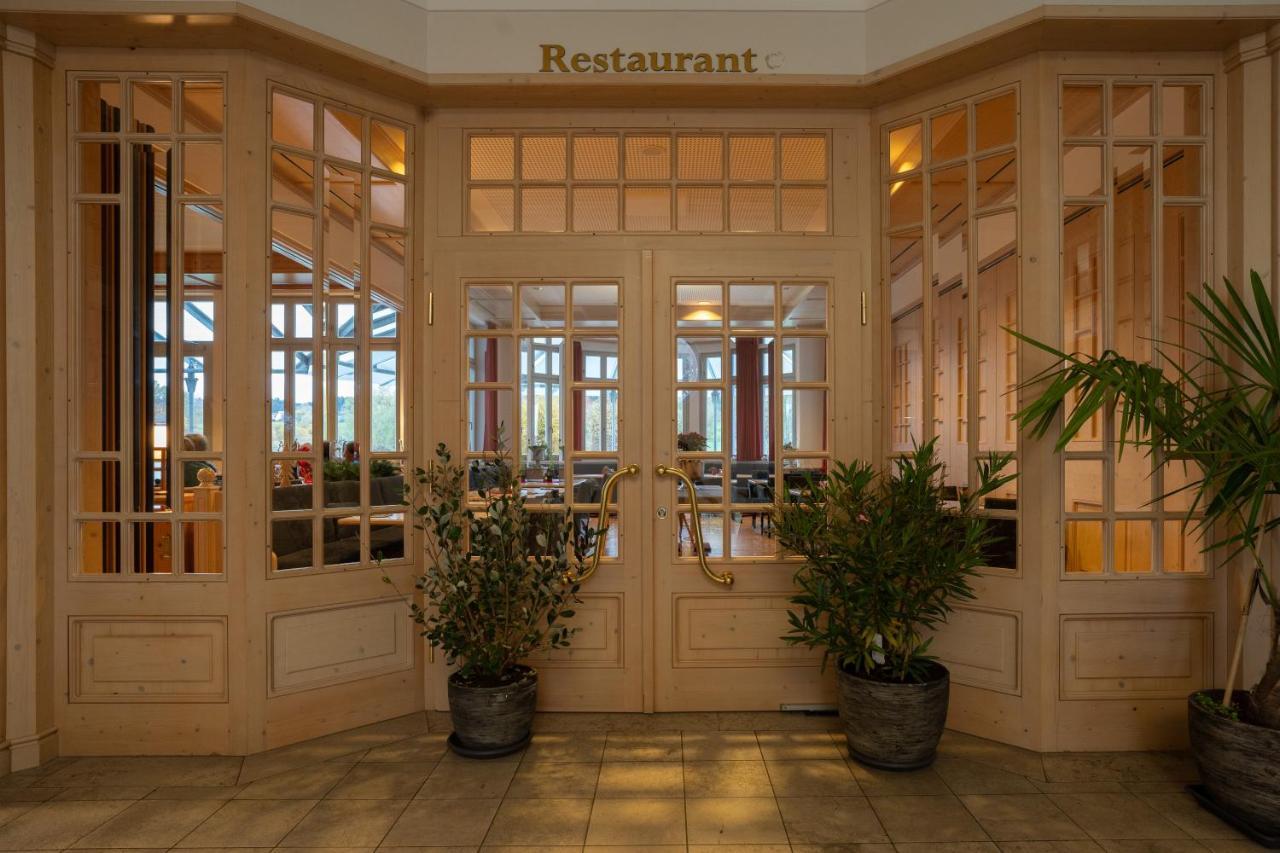 Deutenhof Hotel, Restaurant & Veranstaltung Bad Abbach Exteriör bild