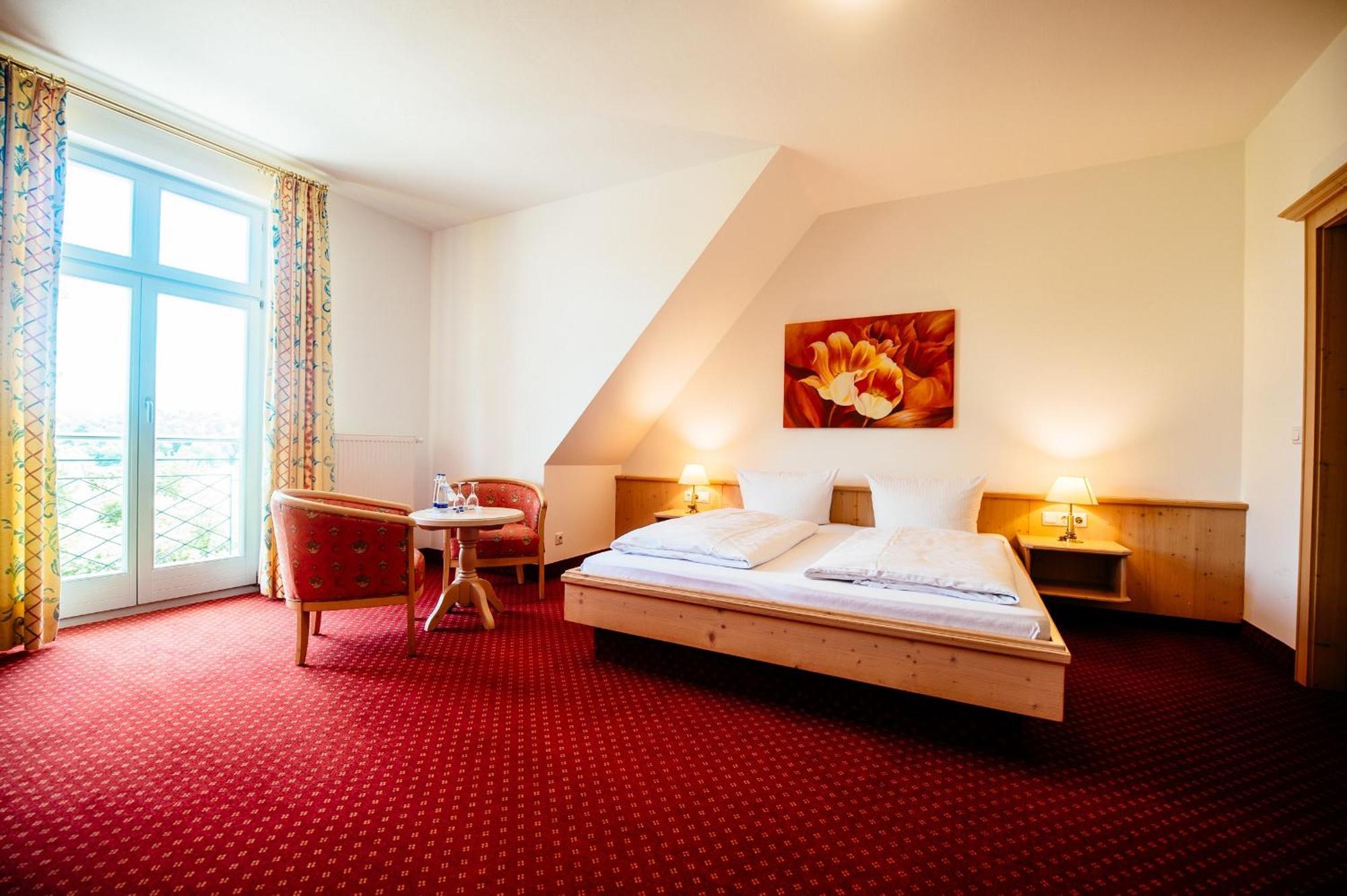 Deutenhof Hotel, Restaurant & Veranstaltung Bad Abbach Exteriör bild